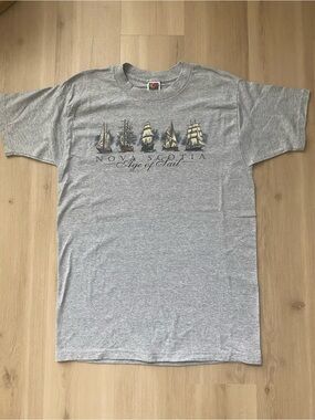 Vintage Fruit of the Loom Heavy Nova Scotia Age of Sail T-Shirt Made In Canada L